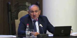 Никол Пашинян на встрече в правительстве Армении