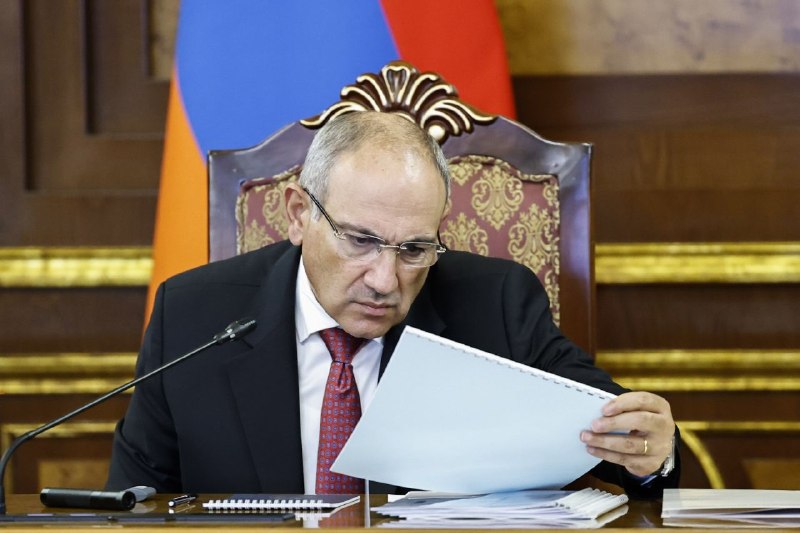 Премьер-министр Никол Пашинян на заседании Комитета по государственным инвестициям в Мартуни