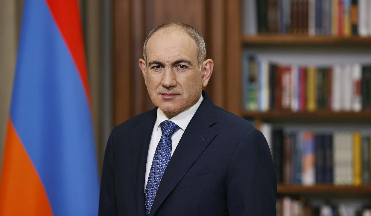 Премьер-министр поздравил президента Узбекистана с Днём независимости: что известно