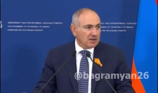 Премьер-министр Армении Никол Пашинян на пресс-конференции, Мартуни