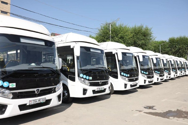 В Арташате представили 87 новых автобусов для единого маршрута Араратской области