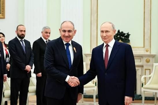 Путин и Пашинян обсудят референдум о ЕС или ЕАЭС: что известно к встрече