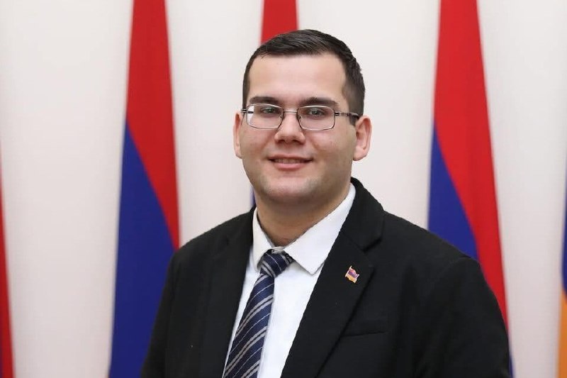 Ованнес Юкинян назначен пресс-секретарем министра образования в Армении