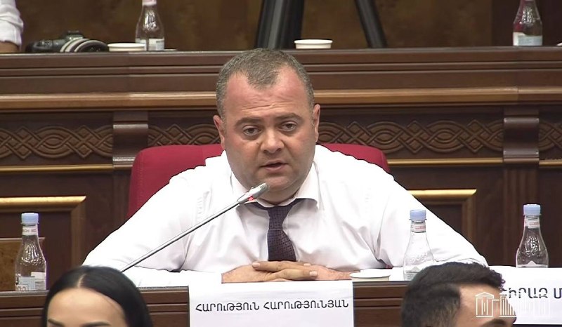Арутюн Арутюнян из Мартуни возглавил комиссию НС Армении по европейской интеграции