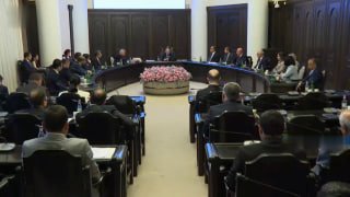 Никол Пашинян во время поездки в Мартуни, Гегаркуник