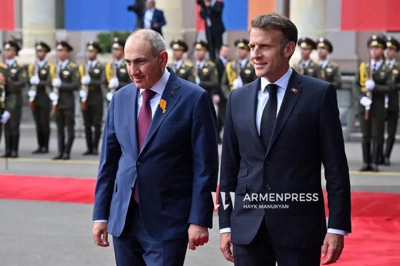 Премьер Армении Пашинян посетил Мартуни в рамках предвыборной кампании