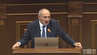 Пашинян о предвыборных взятках в Мартуни: судебную систему нужно демонтировать