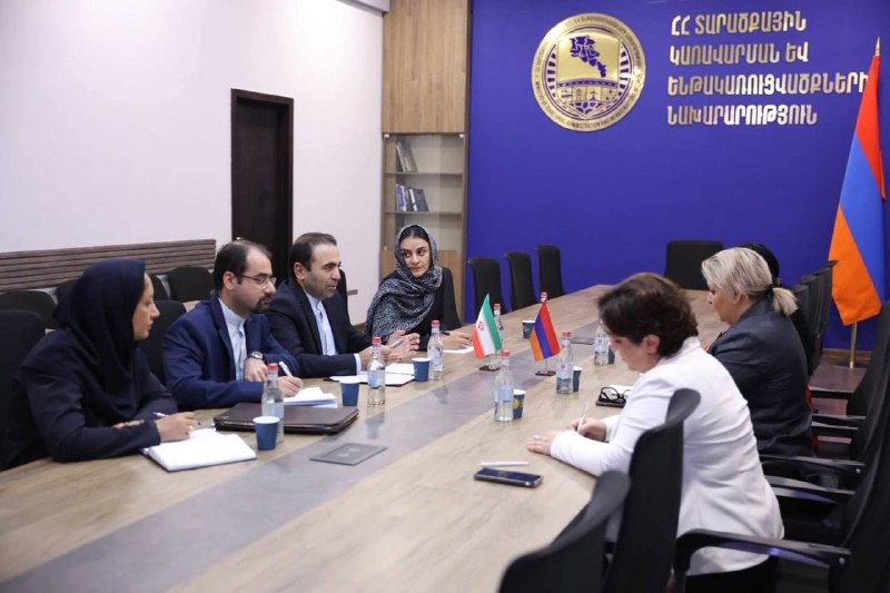 Армения и Иран обсуждают строительство второго моста через Аракс