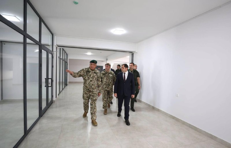 Сурен Папикян на церемонии открытия корпуса учебного центра в Мартуни