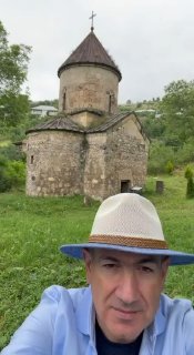 Никол Пашинян посещает церковь Моро Дзоро в Иджеване