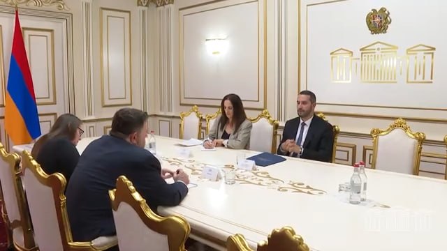 Спикер НС Армении Рубен Рубинян и Дэвид Аллен обсудили в Ереване армяно-американское сотрудничество и мир с Азербайджаном